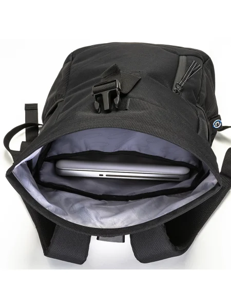 zaino-roll-top-porta-pc-personalizzabile-demi-design-milano-ocean-roll-02-nero-38.webp