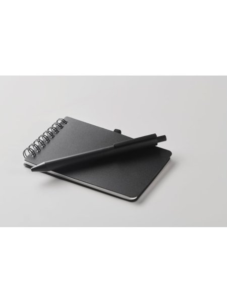 blocco-note-idrorepellente-nero-9.jpg