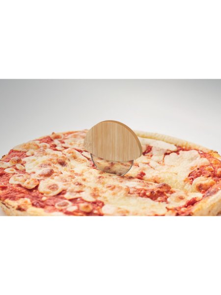 tagliapizza-rotondo-in-bambu-legno-5.jpg