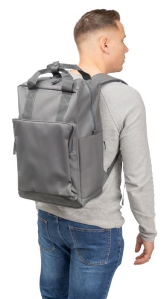 10_zaino-portacomputer-in-poliestere-900-d-riciclato-amalia.jpg