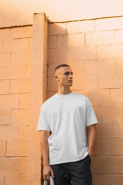 T-shirt uomo oversize ecosostenibile personalizzabile Native Spirit