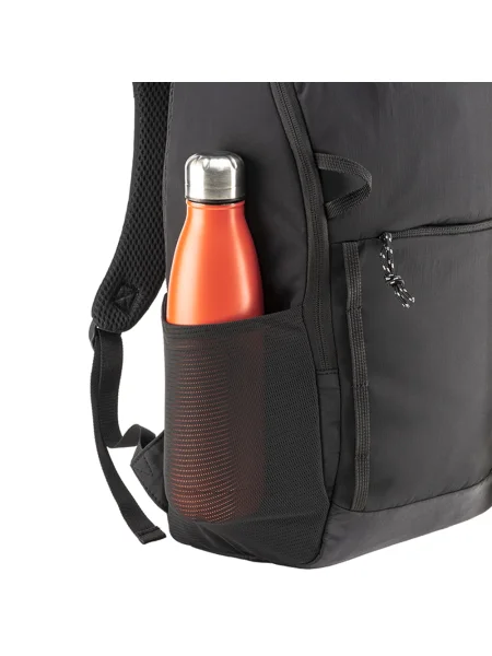 zaino-porta-pc-personalizzabile-bizpack-02-nero-11.webp