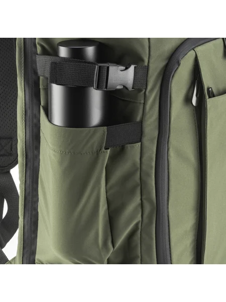 zaino-valigia-personalizzabile-demi-design-milano-malpensa-verde-scuro-20.webp