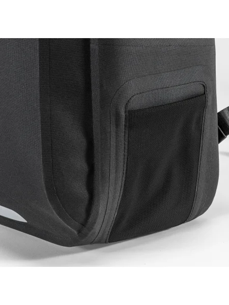 zaino-porta-pc-personalizzabile-demi-design-milano-storm-02-nero-12.webp