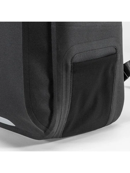 zaino-porta-pc-personalizzabile-demi-design-milano-storm-02-nero-25.webp