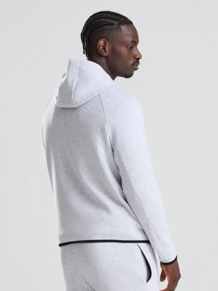 adapt-fleece-zoodie-2.webp