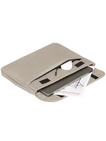 laptop-sleeve-shift-1.webp