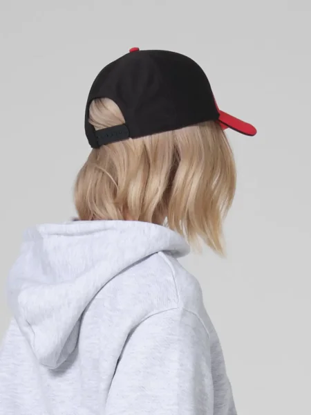 club-cap-2.webp