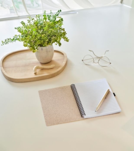 5_notebook-in-fibra-di-grano-con-penna-massimo.jpg