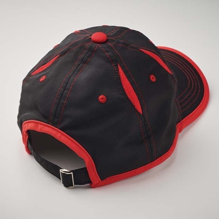 5_cappellino-ultraleggero-e-traspirante.jpg