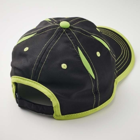 6_cappellino-ultraleggero-e-traspirante.jpg