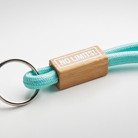 5_lanyard-tubolare-in-poliestere-con-placca-in-bambu-personalizzato.jpg