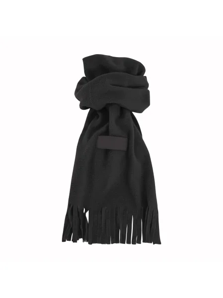 sciarpa-in-polar-con-frange-ed-etichetta-personalizzabile-02-nero-6.webp