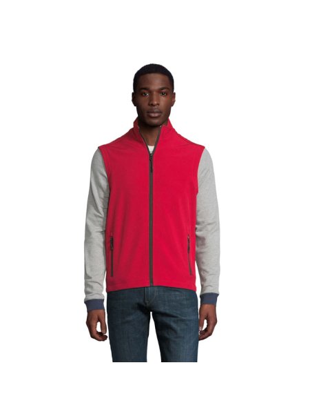 race-bw-men-rosso-peperoncino.jpg