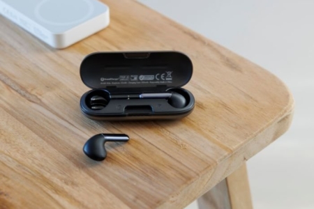 4_brandcharger-auricolari-wireless-aria.jpg