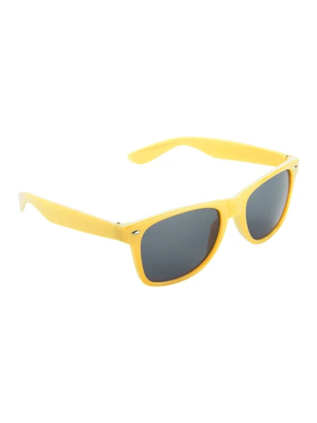 nazare-occhiali-da-sole-giallo-5.webp