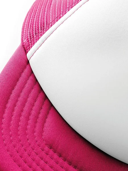 cappello-trucker-personalizzato-beechfield-vintage-snapback-trucker-fuchsia-white-46.webp
