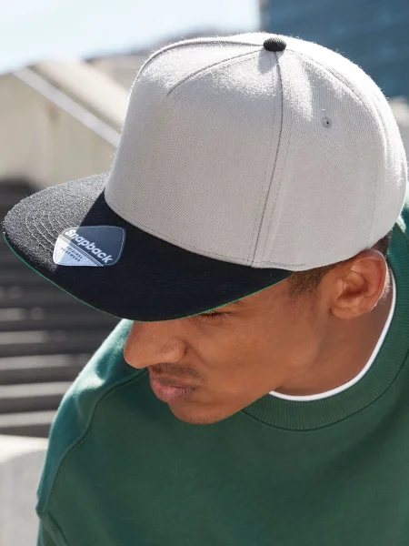 cappello-rap-e-snapback-personalizzato-beechfield-original-flat-peak-44.webp