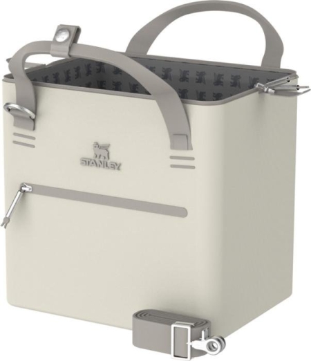 7_stanley-the-all-day-julienne-mini-borsa-frigo-riciclata-da-10-lattine.jpg