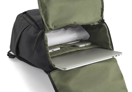 9_zaino-thule-paramount-20l.jpg