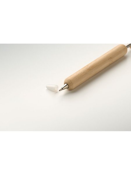 penna-a-sfera-con-cuore-in-bambu-legno-2.jpg