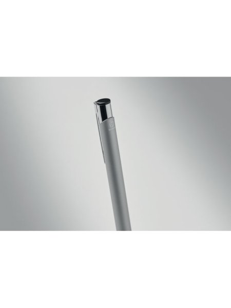 penna-e-portachiavi-in-pu-argento-16.jpg