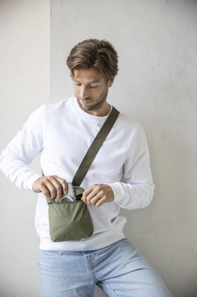 Borsa a tracolla personalizzabile in nylon riciclato GRS Arca