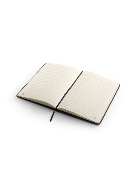 marquez-taccuino-formato-a5-con-copertina-rigida-realizzata-al-100-in-tessuto-pet-riciclato-e-pagine-a-righe-in-carta-riciclata-nero-6.webp