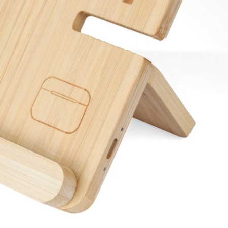 5_caricatore-wireless-3-in-1-bambu-con-logo-stampasi.jpg