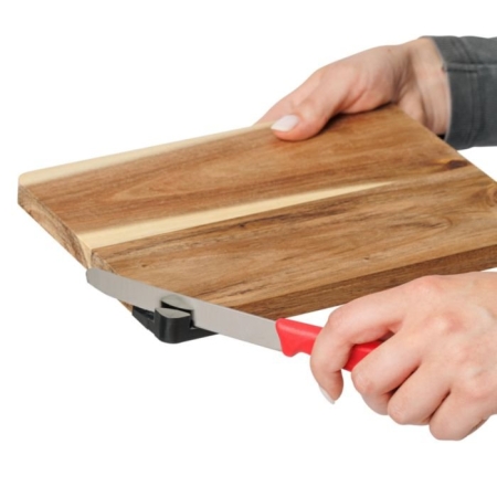 Tagliere in legno di acacia con affilacoltelli personalizzabile FSC® Tagliere Heinz