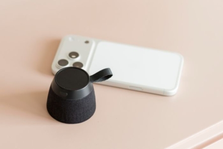 1_speaker-bluetooth-magnetico-con-logo-su-stampasi.jpg