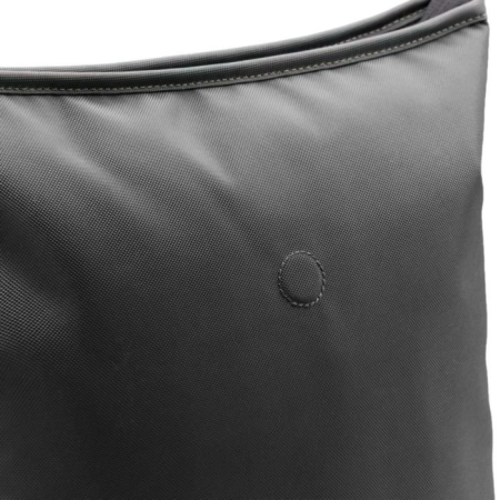 16_zaino-porta-laptop-16-pollici-con-logo-su-stampasi.jpg