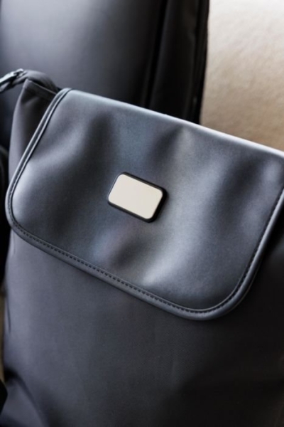 8_zaino-porta-laptop-16-pollici-con-logo-su-stampasi.jpg