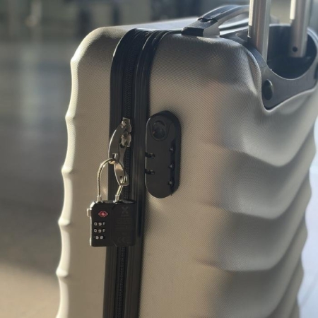 4_lucchetto-a-combinazione-xtorm-lock-tag-tsa-con-localizzatore.jpg