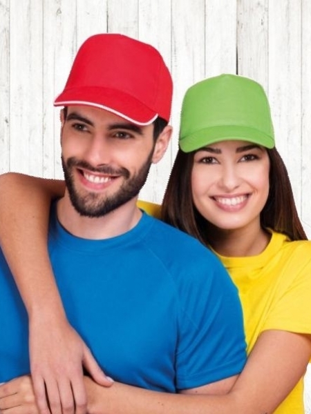 Cappellini con  visiera curva per adulti a  5 pannelli