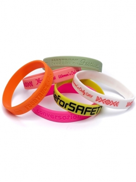 Braccialetti silicone personalizzati a basso rilievo