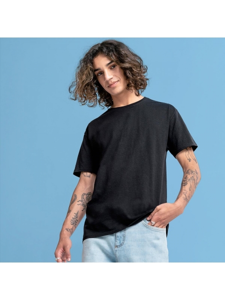 T-shirt Iconic Classic colorata Fruit of the Loom