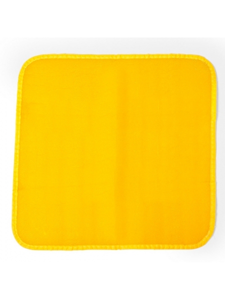 tappetino-colorato-in-polietilene-giallo.jpg