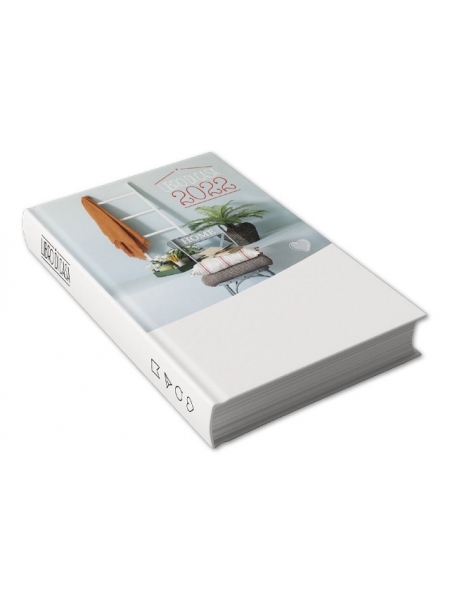 agenda-giornaliera-personalizzata-libro-di-casa-da-261-eur-bianco.jpg